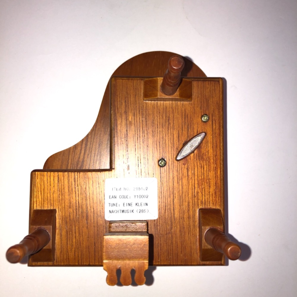 Miniatura piano se žídlí